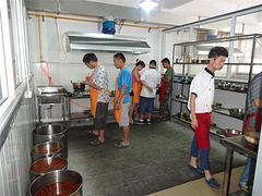 川廚仔專業(yè)湯鍋培訓(xùn)班 技術(shù)與品質(zhì)的完美結(jié)合